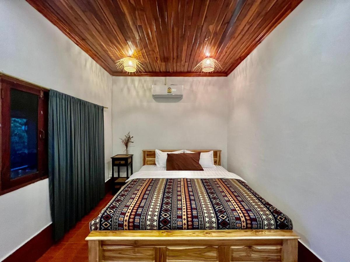 La Casa Hostel Luang Prabang Luaran gambar