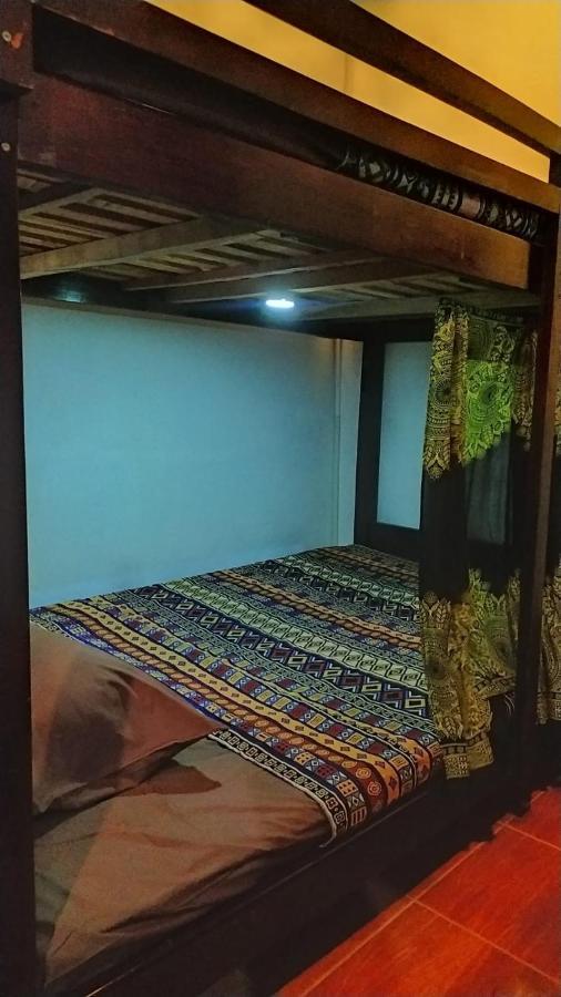 La Casa Hostel Luang Prabang Luaran gambar