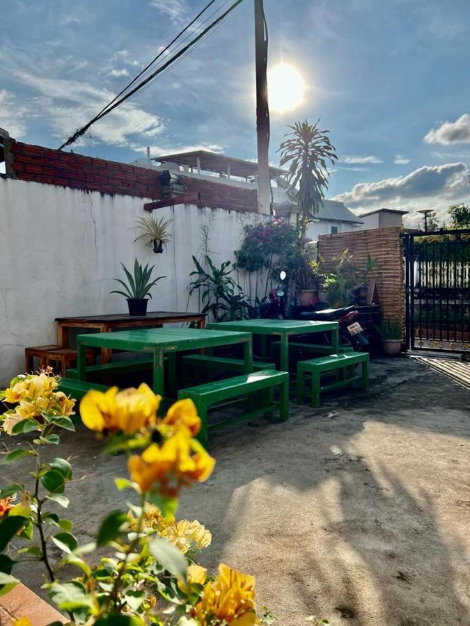 La Casa Hostel Luang Prabang Luaran gambar