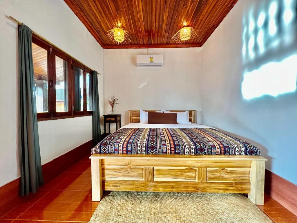 La Casa Hostel Luang Prabang Luaran gambar